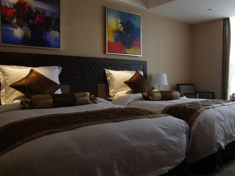 Hotel Royal Run Liaocheng Exterior foto